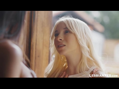 ❤️ Nwa agbọghọ na-abịa n'ụlọ a ọnwa ole na ole ka e mesịrị na-ejedebe na-eri ya stepmom si ọtụ ❌ Anal porn