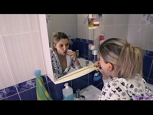❤️ Mbanye anataghị ikike na-eto eto na pajamas na-ejedebe ọnụ ọnụ na ịnyịnya ibu - letty ojii ❌ Anal porn